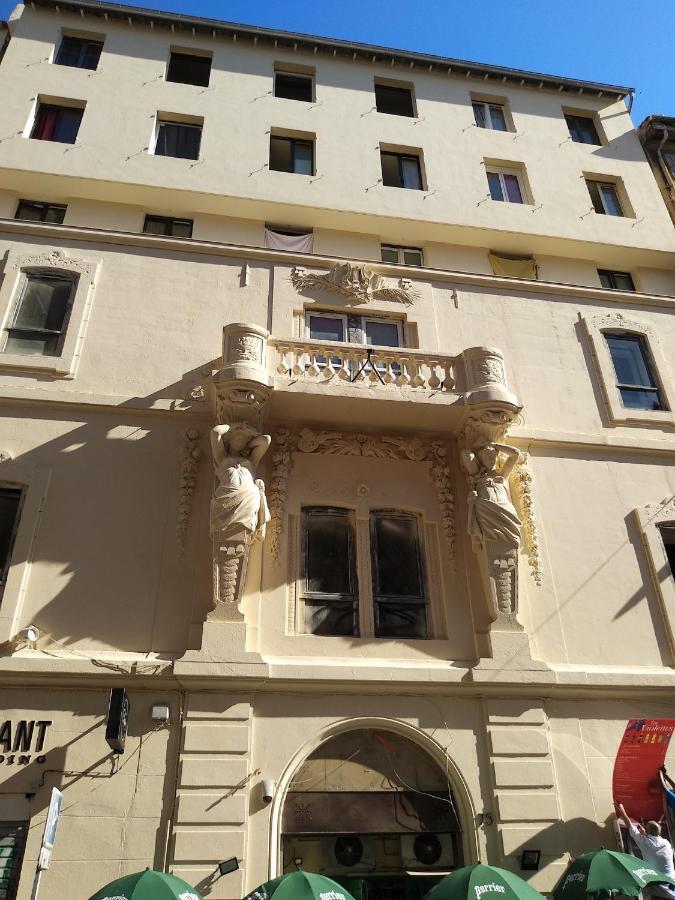 Duplex Vieux Port Appartement Complet 4 Couchages Climatise Entire Apartment 2 Beds For 4 Persons Marseille Exteriör bild